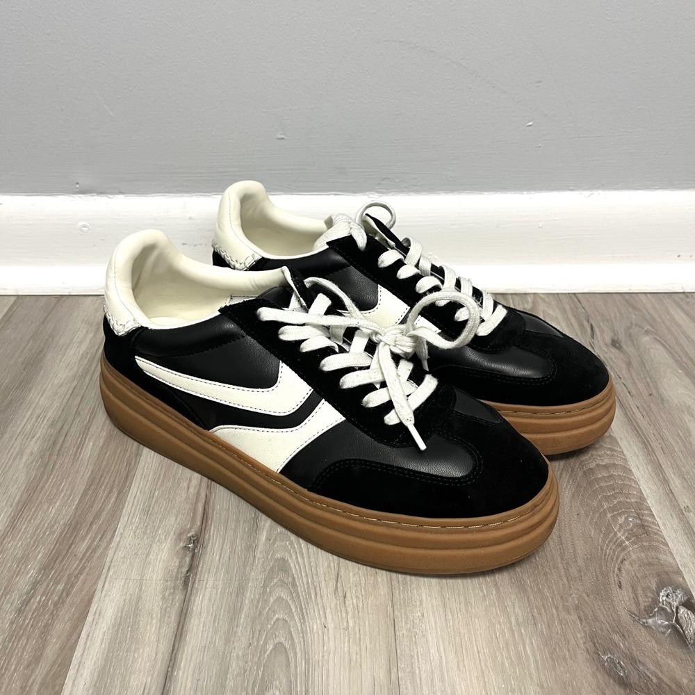 Steve Madden Sneakers Women's 11 Dodge Black & White Suede Platform